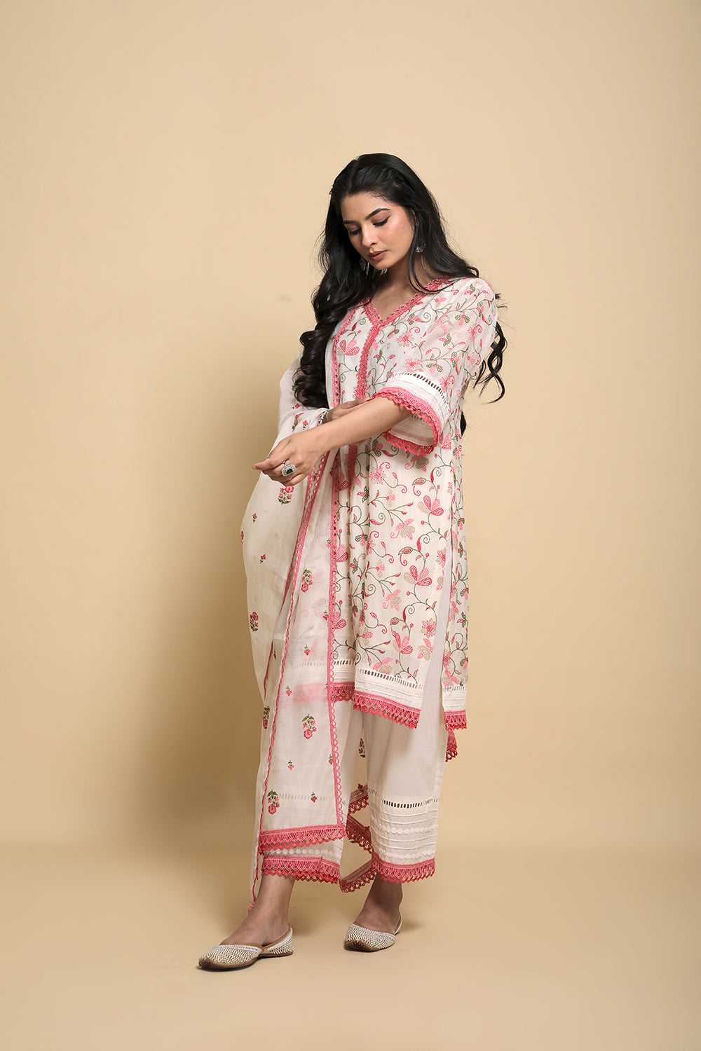 SHIRA KURTA SET