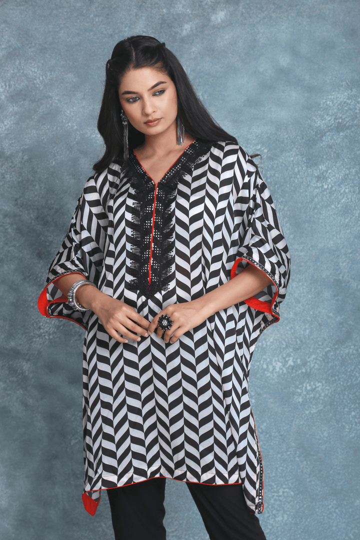 AASHRA KAFTAN SET