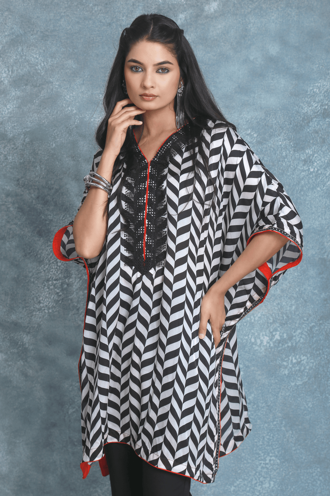 AASHRA KAFTAN SET